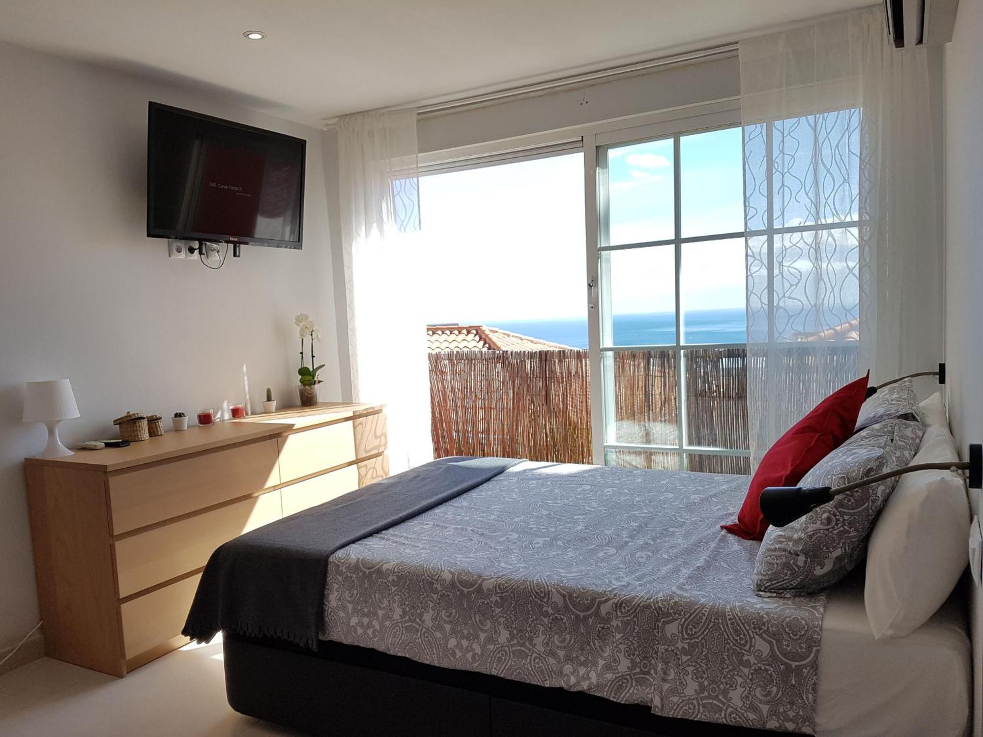 Peaceful Studio With Amazing Sea Views And Free Parking Benalmádena Exteriér fotografie